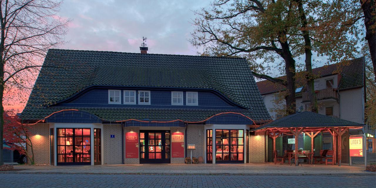 Hotel Lindas Oyten Extérieur photo